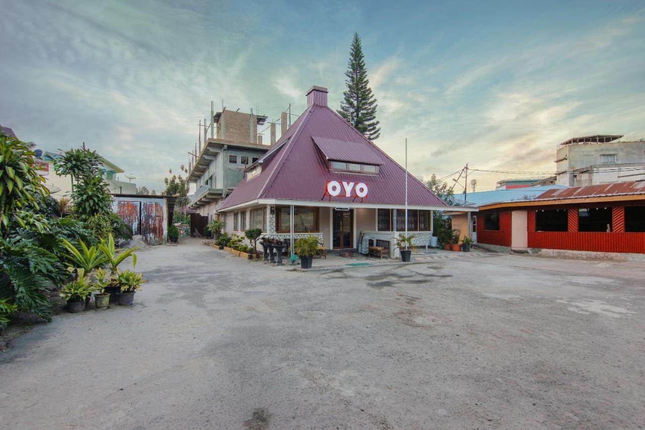 OYO 799 Hotel Dieng Berastagi Exterior foto